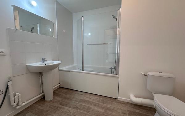 Appartement à louer    2 pièces • 40,50 m2 Corbeil-Essonnes