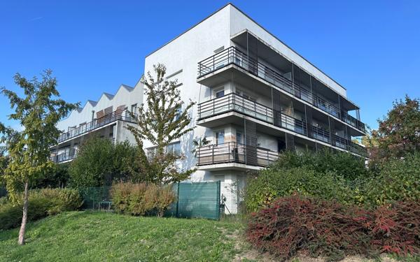 Appartement à louer    2 pièces • 40,50 m2 Corbeil-Essonnes