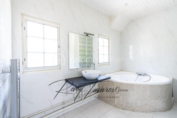 Maison de village de 185 m²