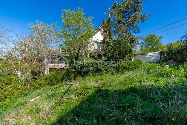 Maison de village de 185 m²