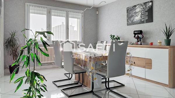 Maison jumelée rénovée