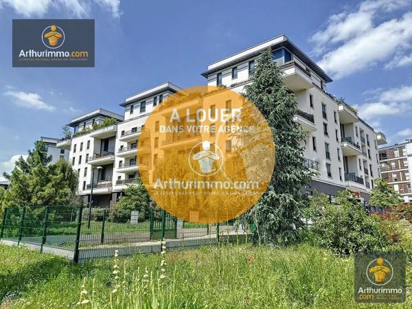 Location                                                      Appartement
                        
                     1 pièces                      24 m2                     à Ermont