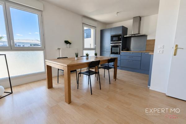 DUPLEX 5 PIÈCES – 114 M² – 4 CHAMBRES – TERRASSE – DERNIER ÉTAGE