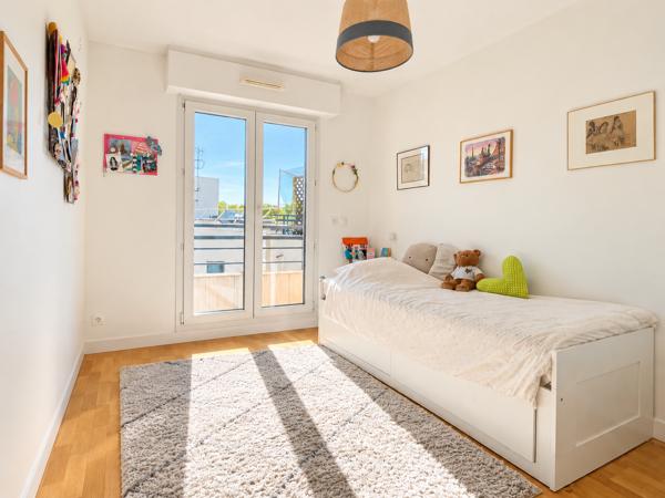 Magnifique appartement familial 4 pièces avec extérieurs – Quartier des Écrivains