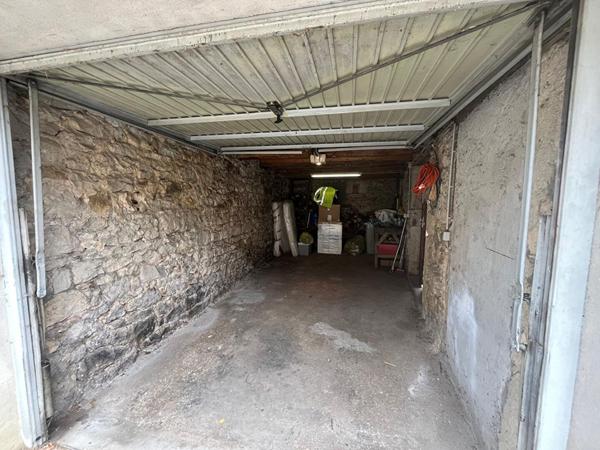 Maison Neuville Sur Ain 5 pièce(s) 101 m2