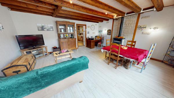 Maison Neuville Sur Ain 5 pièce(s) 101 m2