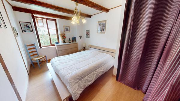 Maison Neuville Sur Ain 5 pièce(s) 101 m2