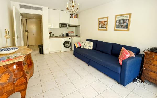 Maison à vendre    2 pièces • 30 m2 Golfe Juan - Vallauris