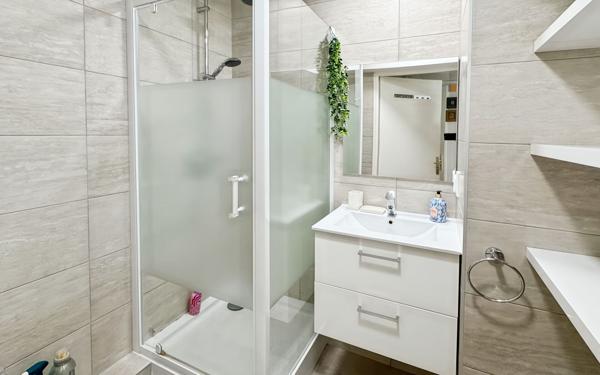 Maison à vendre    2 pièces • 30 m2 Golfe Juan - Vallauris