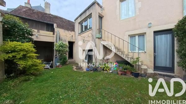 Maison à vendre 10 pièces 215 m² Mehun-sur-Yèvre