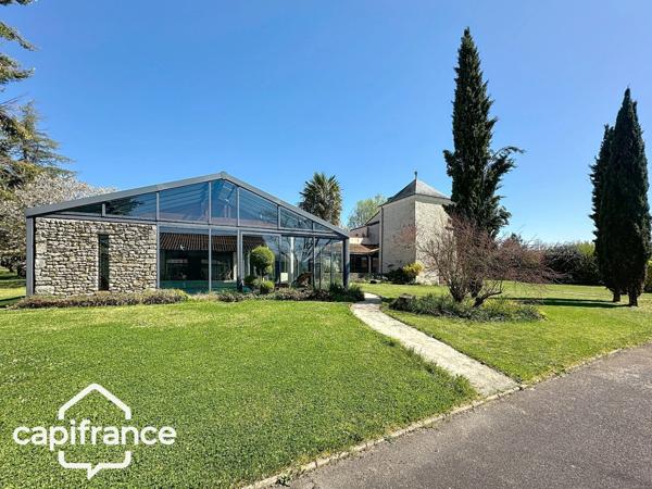 Propriété 12 pièces proche de THOUARS (79) un lieu d’exception.