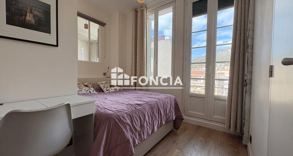 Location Studio meublé 33.7 m² - Toulon 83000