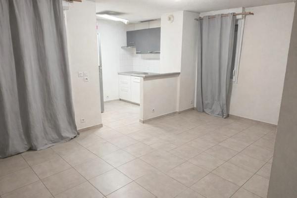 Appartement à vendre 2 pièces LEGUEVIN (31)
