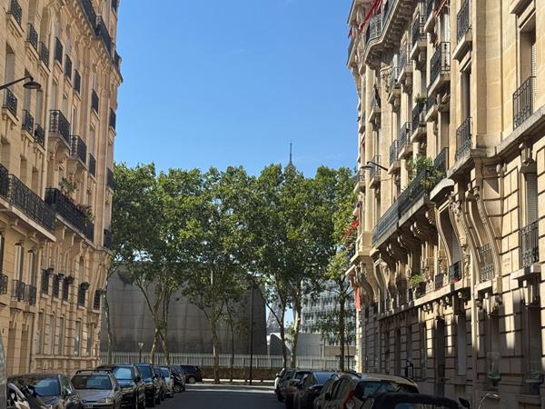 Studette à rénover !