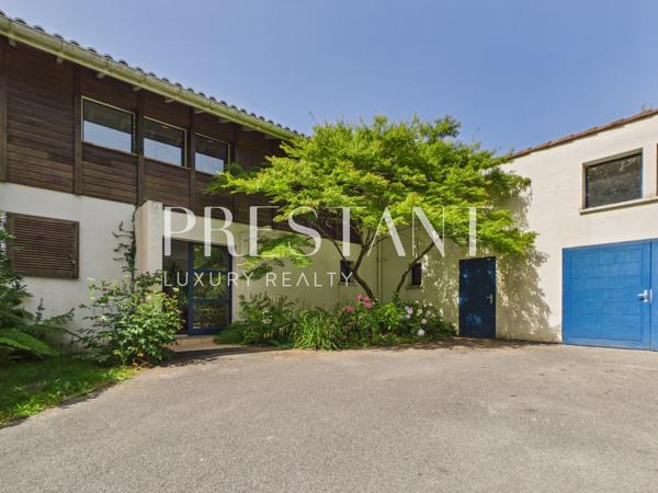 Maison d’Architecte au Calme, Piscine et jardin arboré., SAINT MARTIN DE SEIGNANX