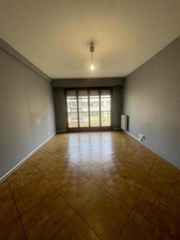 Location 3 Pieces 71 06000 Nice 13187