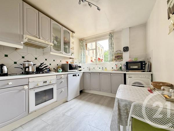 Appartement F5 à vendre  5 pièces - 91,08 m 2   ST GERMAIN EN LAYE  - 78