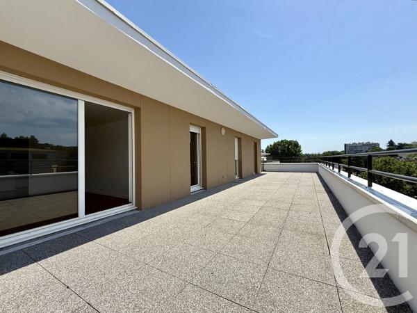 Appartement F5 à vendre  5 pièces - 91,08 m 2   ST GERMAIN EN LAYE  - 78
