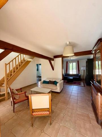 Vente Maison 7 pièces 155 m2 à Fontainebleau