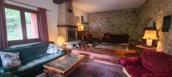 Très beau mas catalan avec terrain et piscine