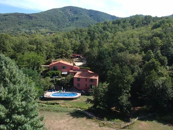 Très beau mas catalan avec terrain et piscine