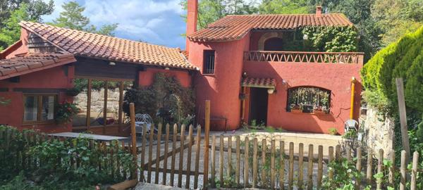 Très beau mas catalan avec terrain et piscine