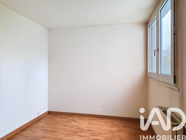 Appartement à vendre 3 pièces 70 m² Maurepas