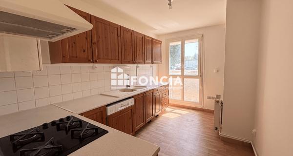 Location Appartement 5 pièces 92.56 m² - Bois-d'arcy 78390