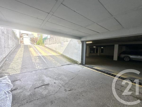 Parking à vendre  12 m 2   MANTES LA JOLIE  - 78
