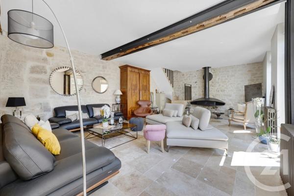 Maison à vendre  8 pièces - 217,95 m 2   BAGNEUX  - 92