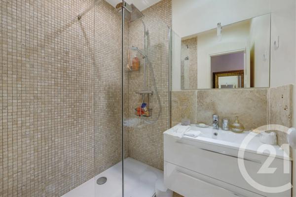 Maison à vendre  8 pièces - 217,95 m 2   BAGNEUX  - 92