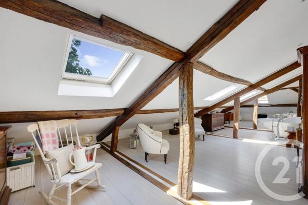 Maison à vendre  8 pièces - 217,95 m 2   BAGNEUX  - 92