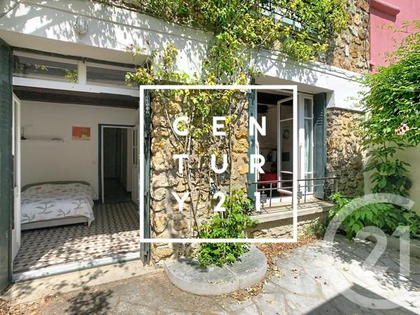 Maison à vendre  8 pièces - 217,95 m 2   BAGNEUX  - 92