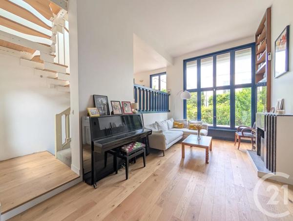 Maison à vendre  8 pièces - 217,95 m 2   BAGNEUX  - 92