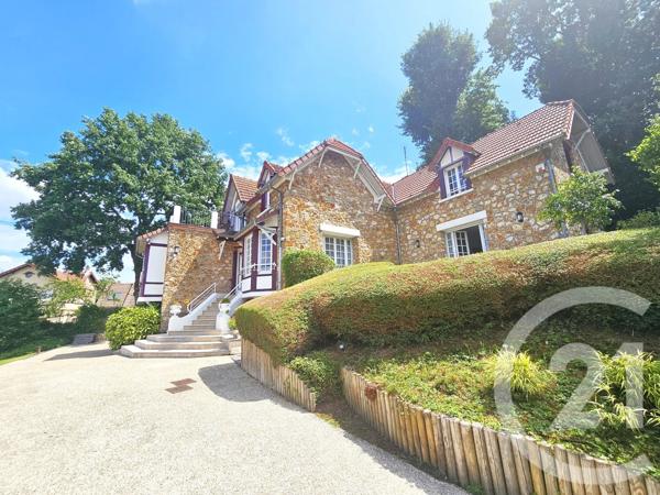 Maison à vendre  8 pièces - 217,95 m 2   BAGNEUX  - 92