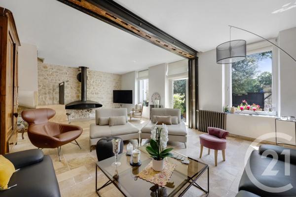 Maison à vendre  8 pièces - 217,95 m 2   BAGNEUX  - 92