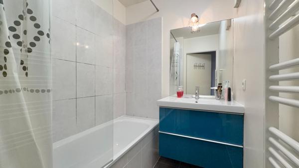 Appartement Corbeil Essonnes 3 pièce(s) 66 m2