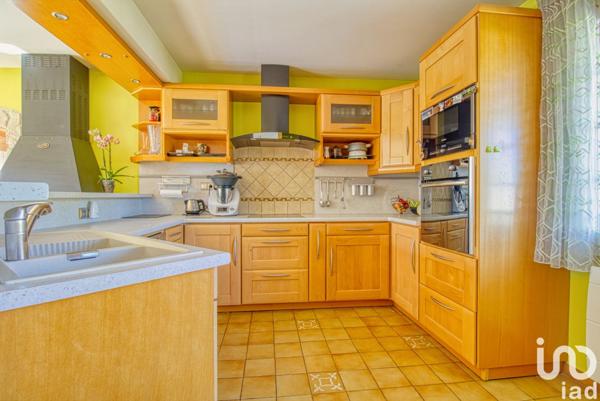 Maison à vendre 8 pièces 206 m² Claye-Souilly