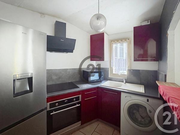 Appartement F2 à vendre  2 pièces - 44 m 2   MONTEREAU FAULT YONNE  - 77