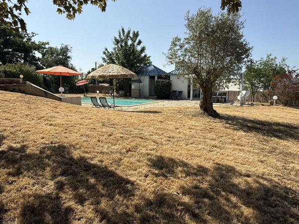 MOUILLERON LE CAPTIF / Vente Maison 5 Pièces 170 m²