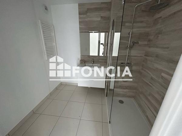 Location Appartement 3 pièces 64.1 m² - 88 RUE DE L'ORADOU Clermont-ferrand 63000