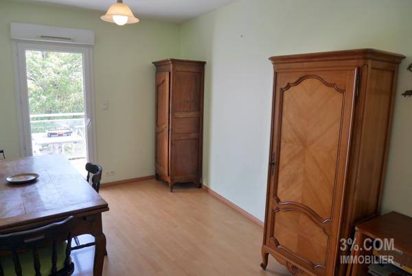 Bel Appartement spacieux de 95 m², avec terrasse, 3 chambres, parking, cave Rezé (44400)