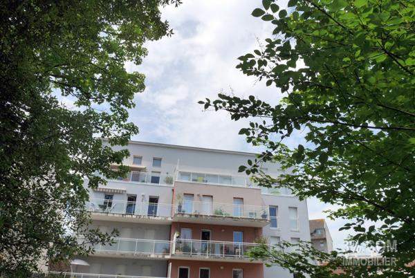 Bel Appartement spacieux de 95 m², avec terrasse, 3 chambres, parking, cave Rezé (44400)