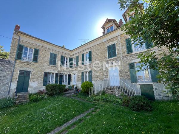 Charmant appartement à vendre sur la commune de L'Isle-Adam - 2 pièces, 30 m² loi Carrez (45 m² au sol)