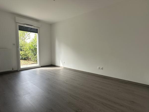 Appartement T3 de 67m² en rez de jardin d'une copropriété de 2020 Villefranche-sur-Saône (69400)