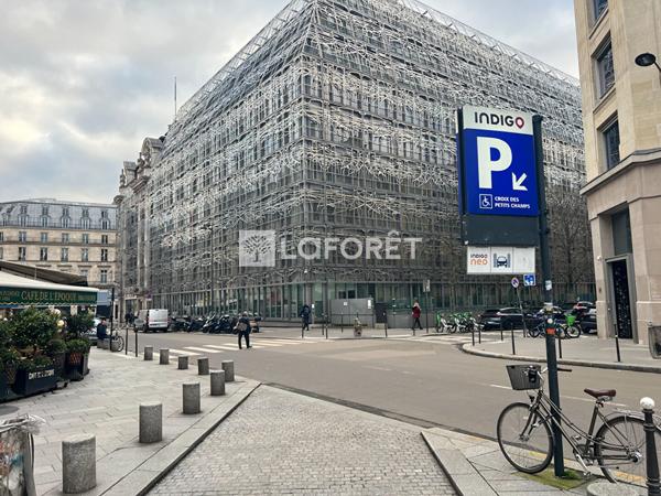 Achat parking / box Paris 01 - 50 000 €