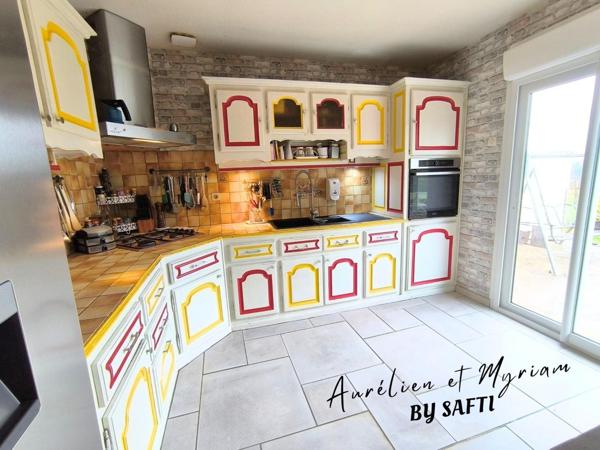 Pavillon de 121 m² avec sous-sol complet,