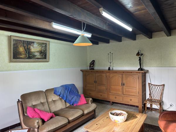 Couleuvre – Maison individuelle sur 5,13 hectares de terrain privé, entourée par la nature et le calme Couleuvre (03320)