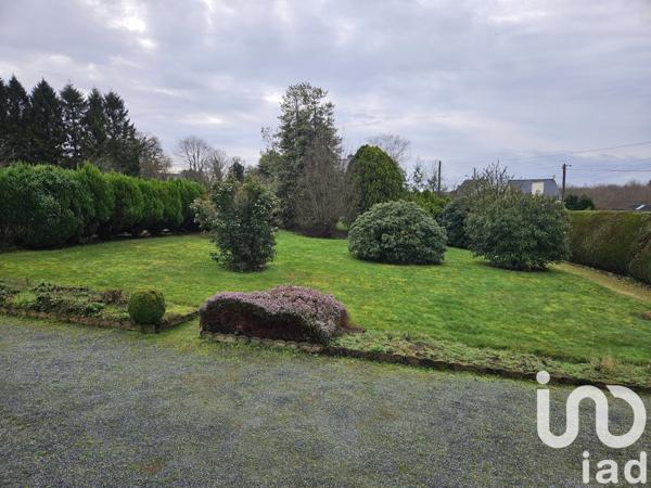 Maison de village 5 pièces de 125 m² à Loguivy-Plougras (22780)