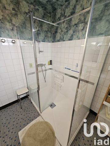 Maison de village 5 pièces de 125 m² à Loguivy-Plougras (22780)